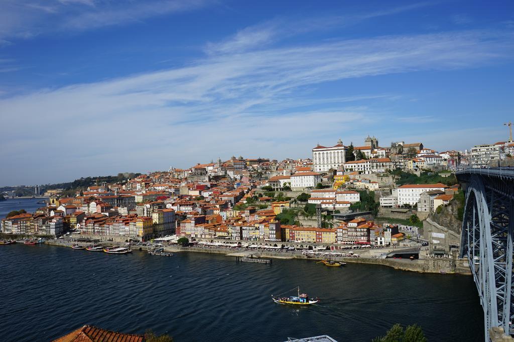 Apartments Luiz I Bridge By Amber Star Rent Vila Nova de Gaia Esterno foto